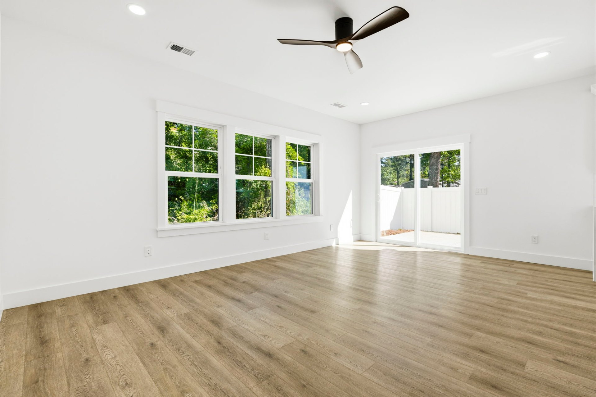 Residence No. 01 — view 4