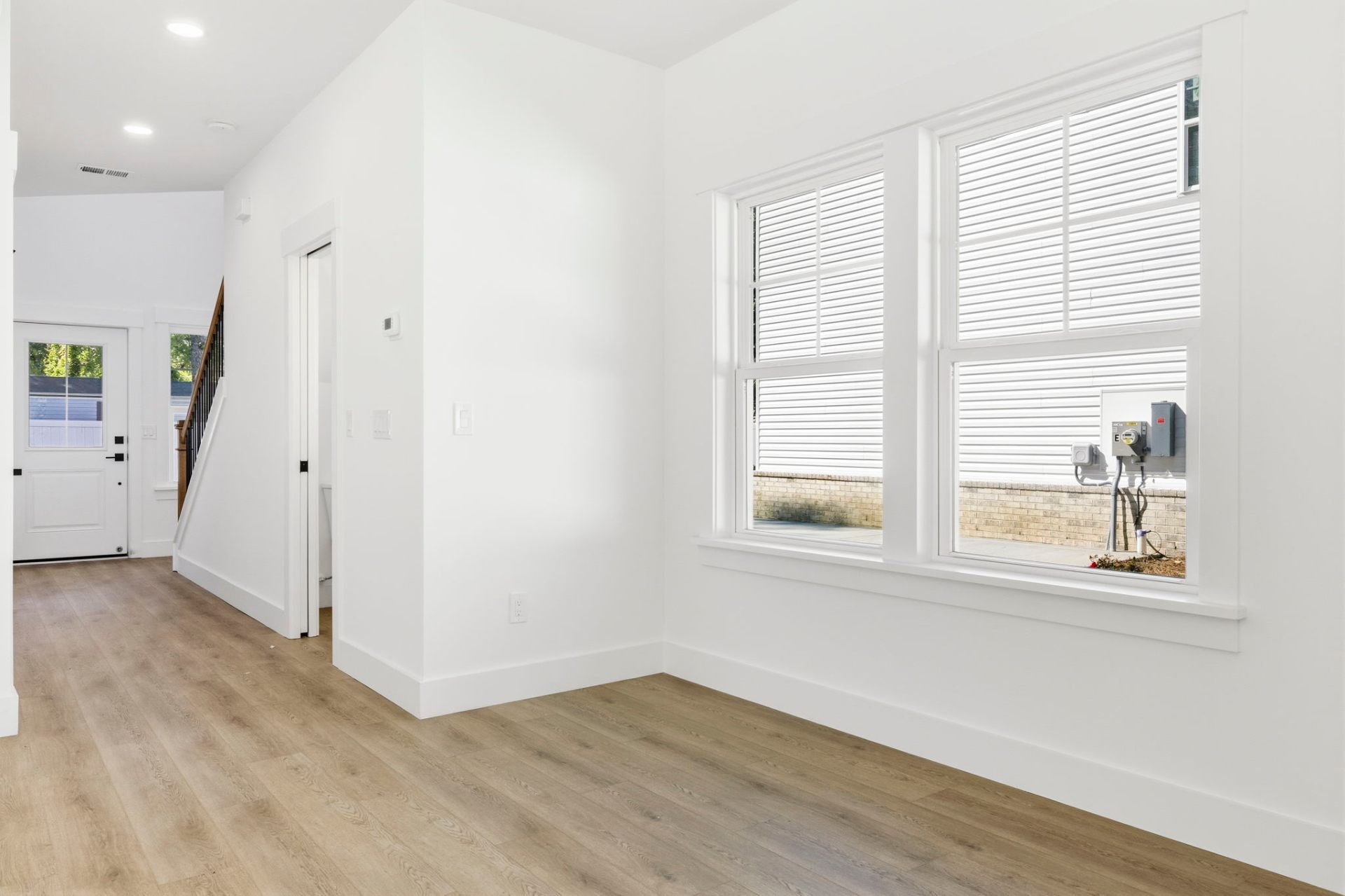 Residence No. 04 — view 6