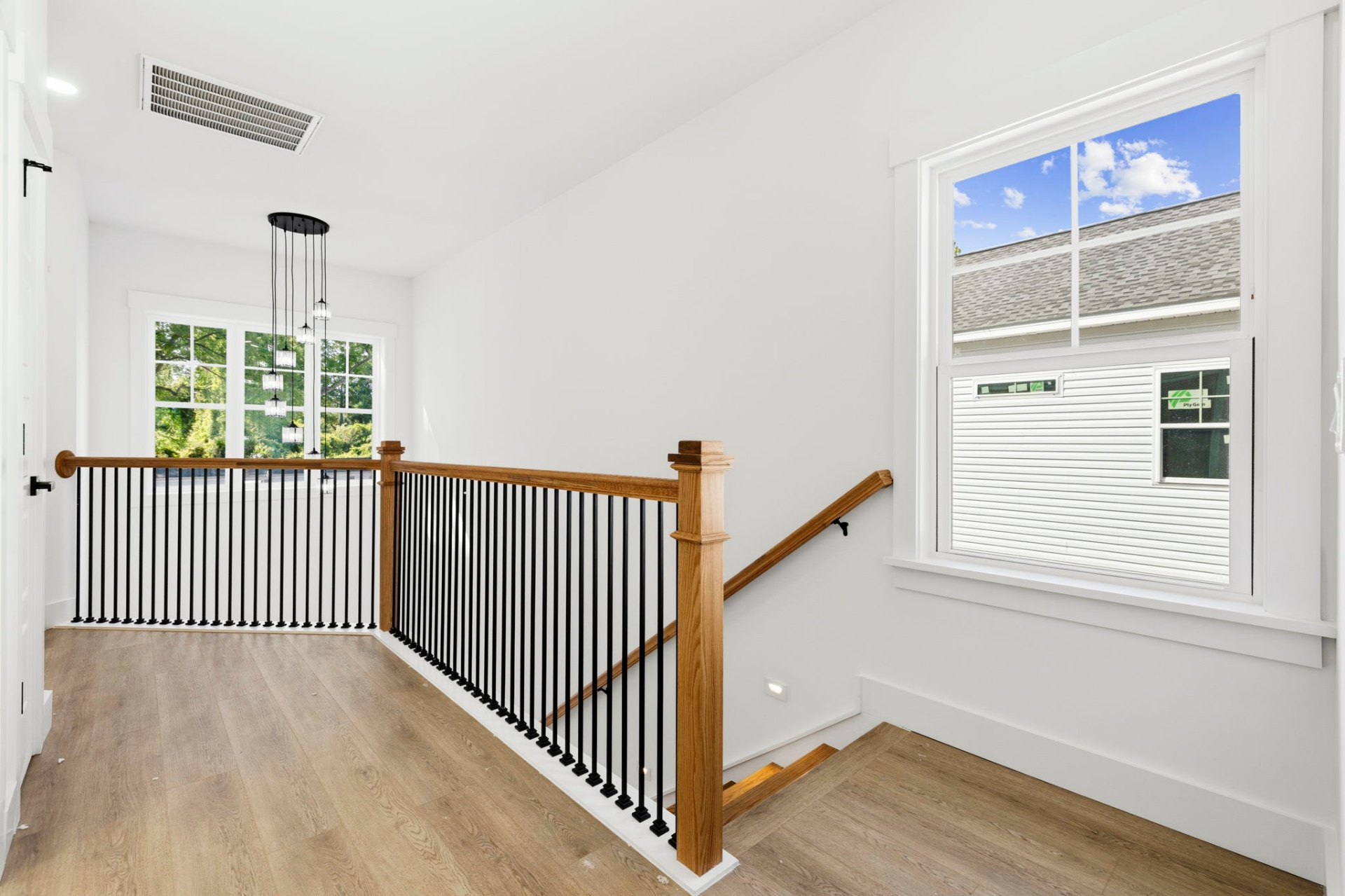 Residence No. 01 — view 7